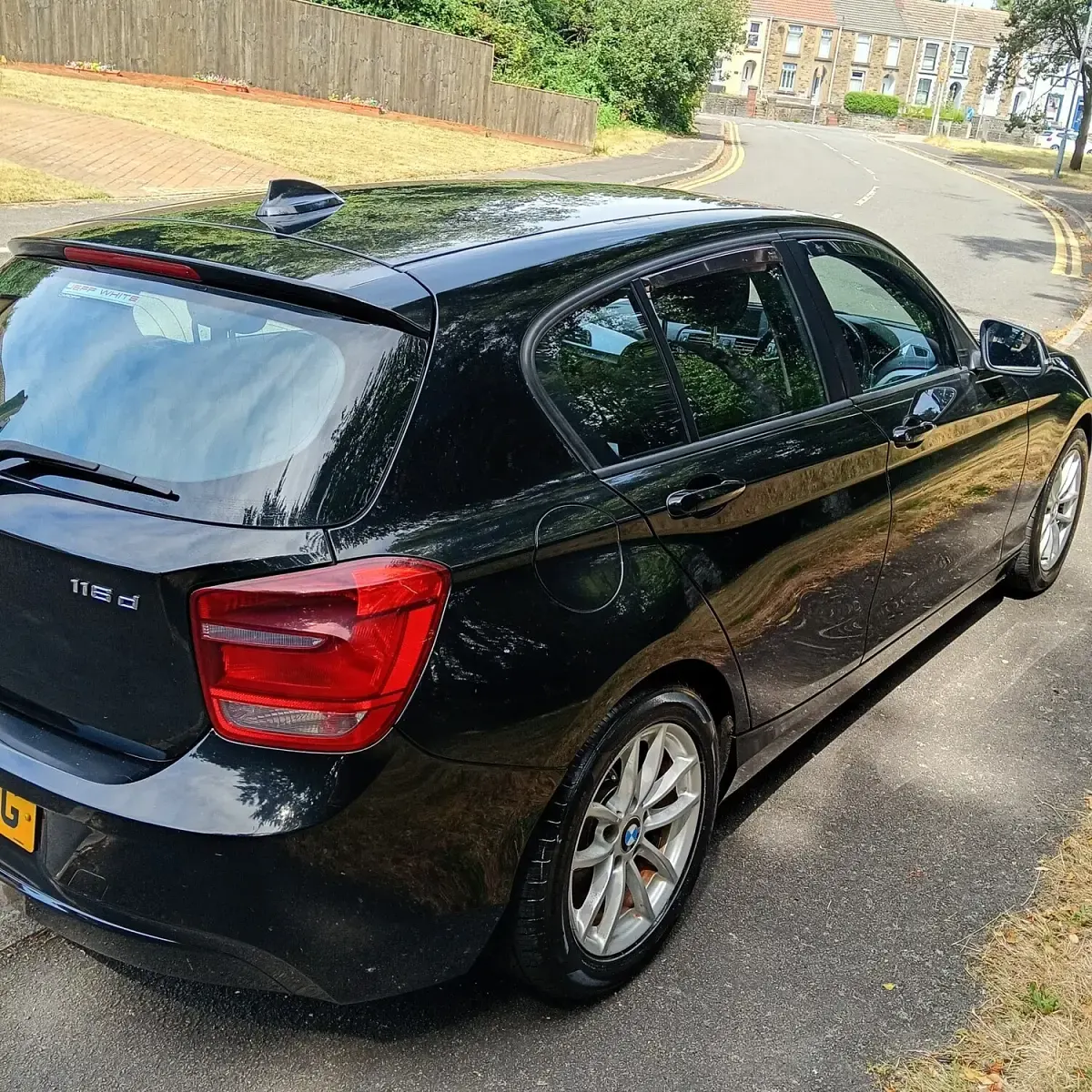 Used BMW 116 Efficient Dynamics 116 HP (85 kW) 2012 Black Hatchback