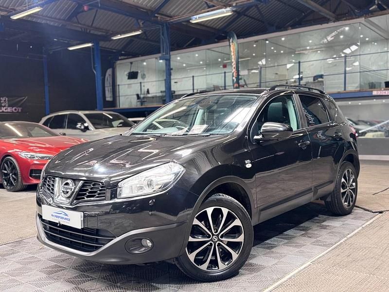 Black Used 2013 Nissan Qashqai 360º SUV | £5,249 (Fair price) - Image 1/4
