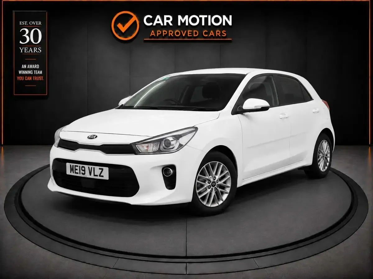 Used Kia Rio 83 HP (61 kW) 2019 White Hatchback
