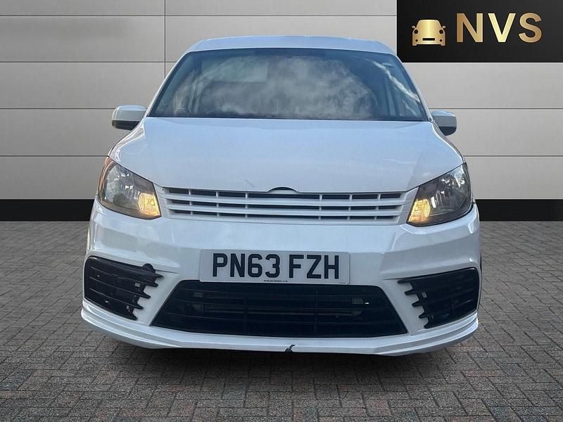 Usado VW Caddy Startline 220 HP (161 kW) 2013 Branco Monovolume