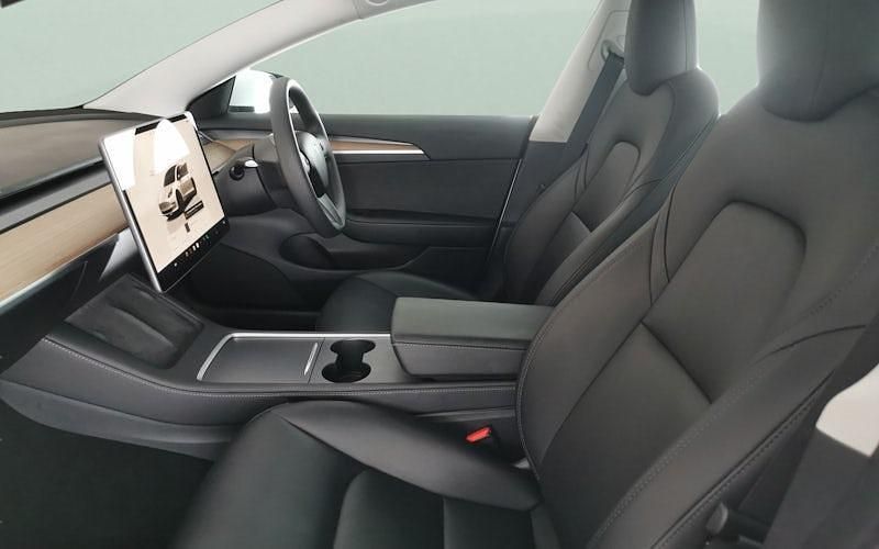 Used Tesla Model 3 Performance 461 kW (627 HP) 2023 White Sedan