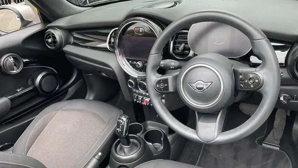 Used Mini Cooper Cabriolet Classic 134 HP (98 kW) 2024 Grey Cabriolet