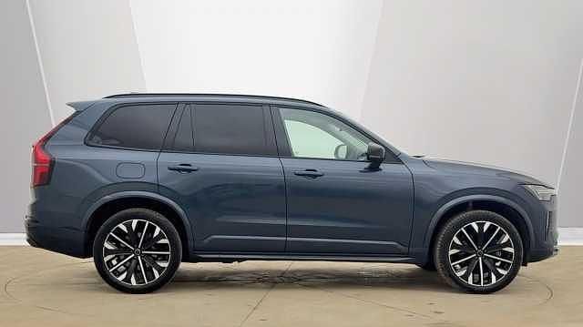 Used Volvo XC90 Ultra 250 HP (183 kW) 2025 Denim blue SUV