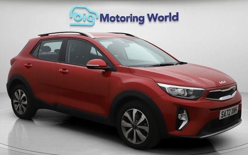Used 2024 Kia Stonic SUV | £14,110 (Super price) - Image 1/4