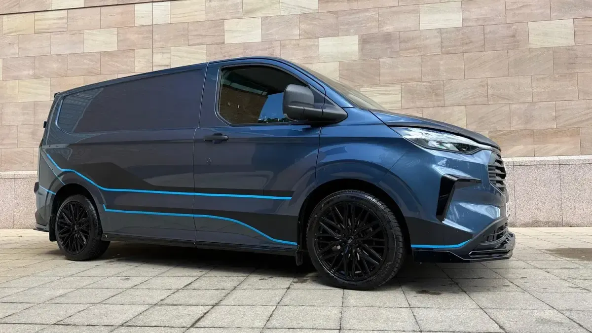 Used Ford Transit Custom Trend 136 HP (100 kW) 2024 Blue Van