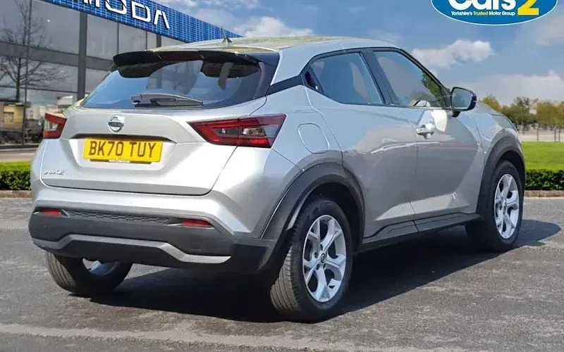 Used Nissan Juke Acenta 117 HP (86 kW) 2020 Silver SUV