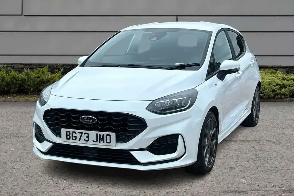Used Ford Fiesta ST-Line 123 HP (90 kW) 2023 White Hatchback