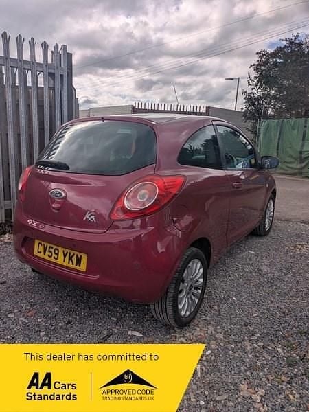 Used Ford Ka Zetec 69 HP (50 kW) 2010 Red Hatchback
