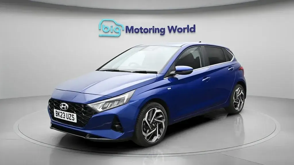 Używany Hyundai i20 Premium 100 KM (73 kW) 2023 Niebieski Hatchback