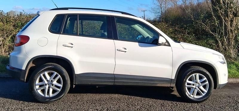 White Used 2011 VW Tiguan S SUV | £1,995 (Good price) - Image 1/4