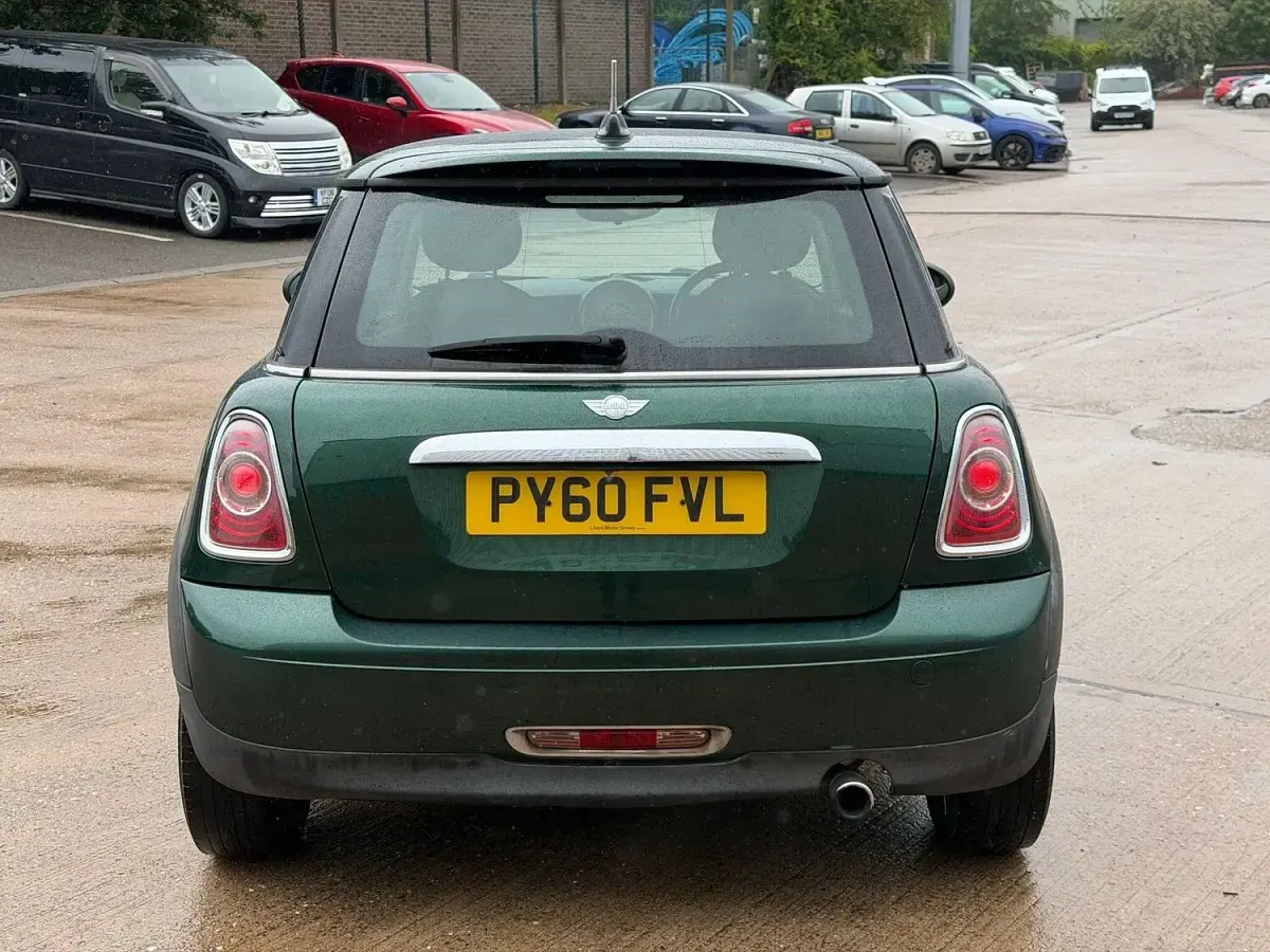 Used Mini ONE Hatch 98 HP (72 kW) 2011 Green Hatchback
