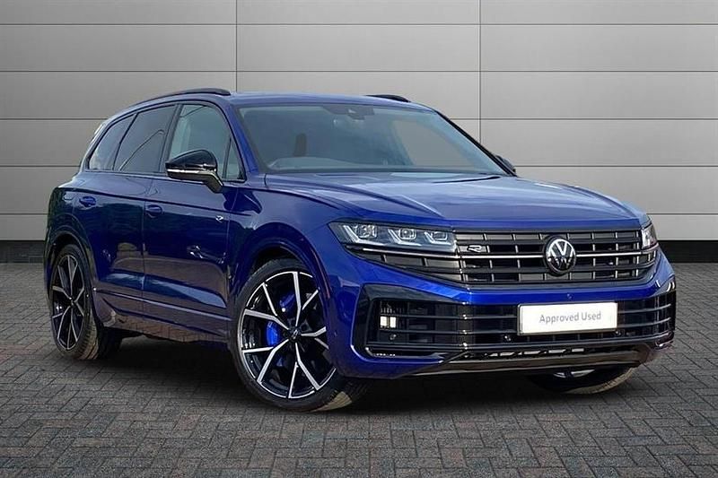 Blue New 2025 VW Touareg R SUV | £64,250 (Fair price) - Image 1/4