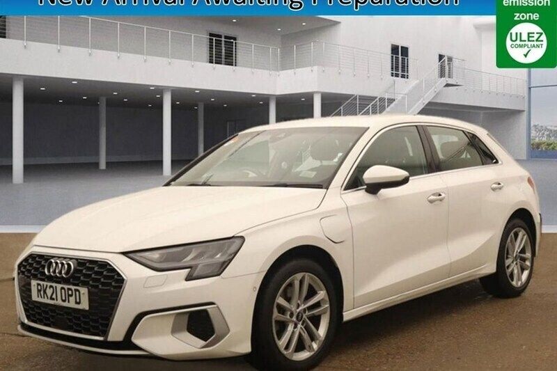 White Used 2021 Audi A3 Sportback e-tron Sport Sedan | £16,300 (Super price) - Image 1/1