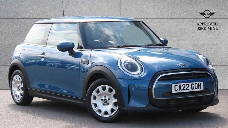 Blue Used 2022 Mini ONE Classic Hatchback | £16,250 (Fair price) - Image 1/4