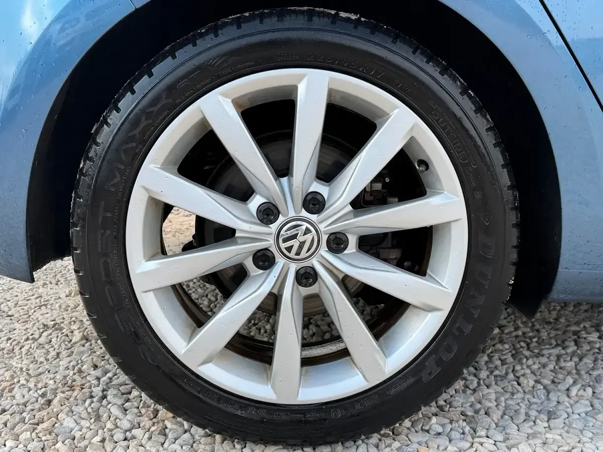 Used VW Golf VII GT 150 HP (110 kW) 2015 Blue Hatchback