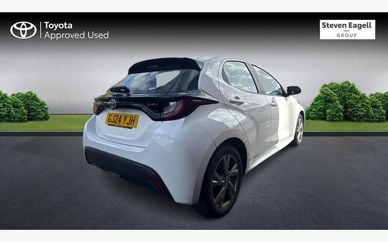 Used Toyota Yaris Hybrid 116 HP (85 kW) 2026 Hatchback
