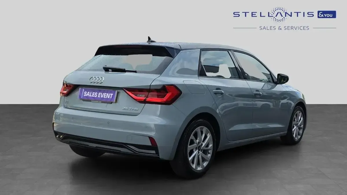Used Audi A1 Sportback Sport 94 HP (69 kW) 2022 Grey Hatchback