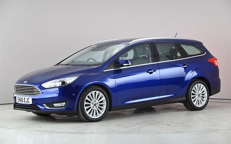 Used Ford Focus Titanium X 120 HP (88 kW) 2016 Blue Estate