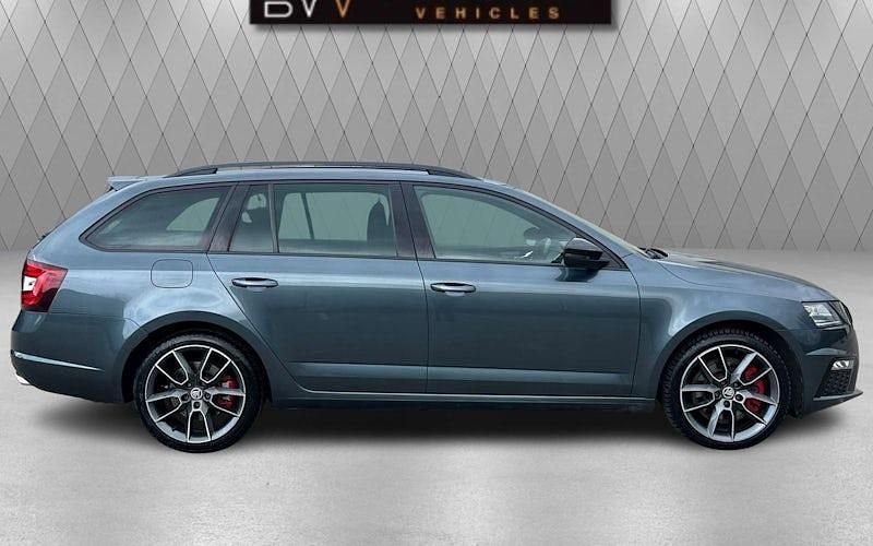Used Skoda Octavia vRS 245 HP (180 kW) 2019 Grey Estate