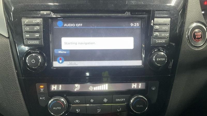 Used Nissan Qashqai N-Connecta 2017 Vivid blue SUV