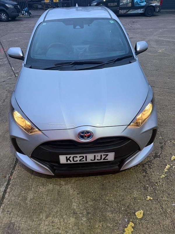 Used Toyota Yaris Hybrid 2021 Silver Hatchback