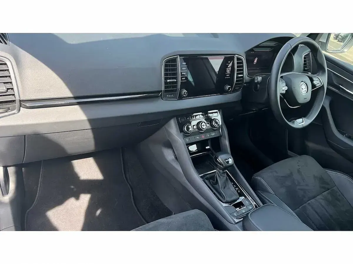 Used Skoda Karoq SE L 150 HP (110 kW) 2024 Silver SUV