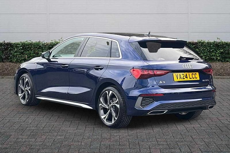 Used Audi A3 S-Line 147 HP (108 kW) 2024 Blue Hatchback