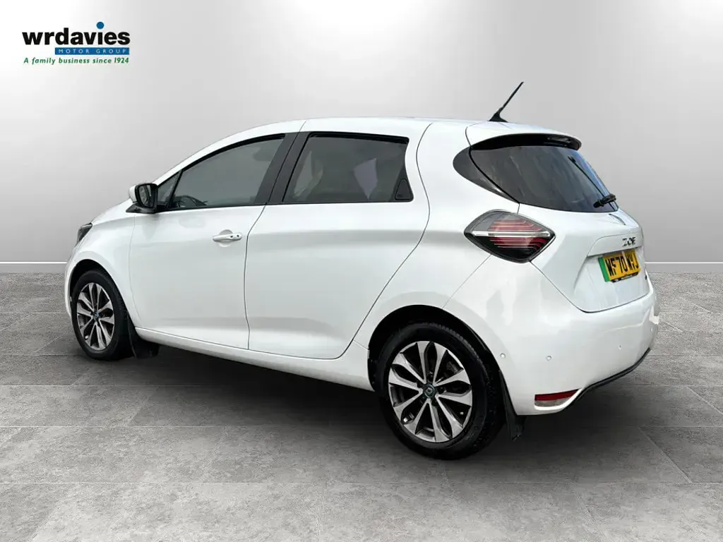 Used Renault Zoe GT-Line 100 kW (136 HP) 2020 White Hatchback
