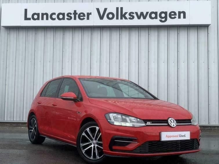 Red Used 2017 VW Golf VII R-line Hatchback | £13,995 (Fair price) - Image 1/4