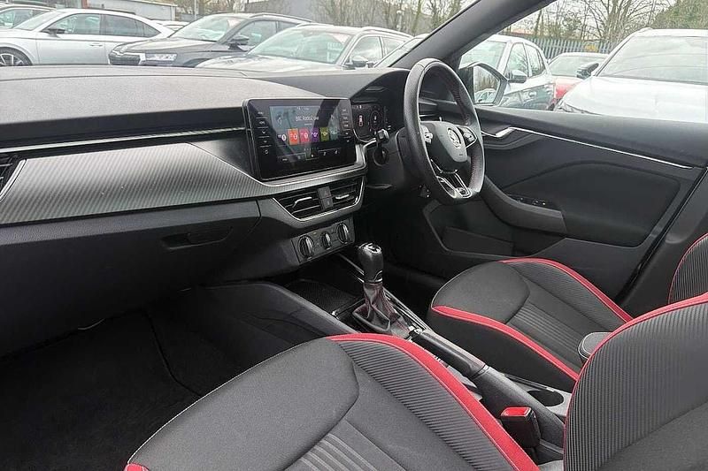 Used Skoda Kamiq Monte Carlo 115 HP (84 kW) 2021 Silver SUV