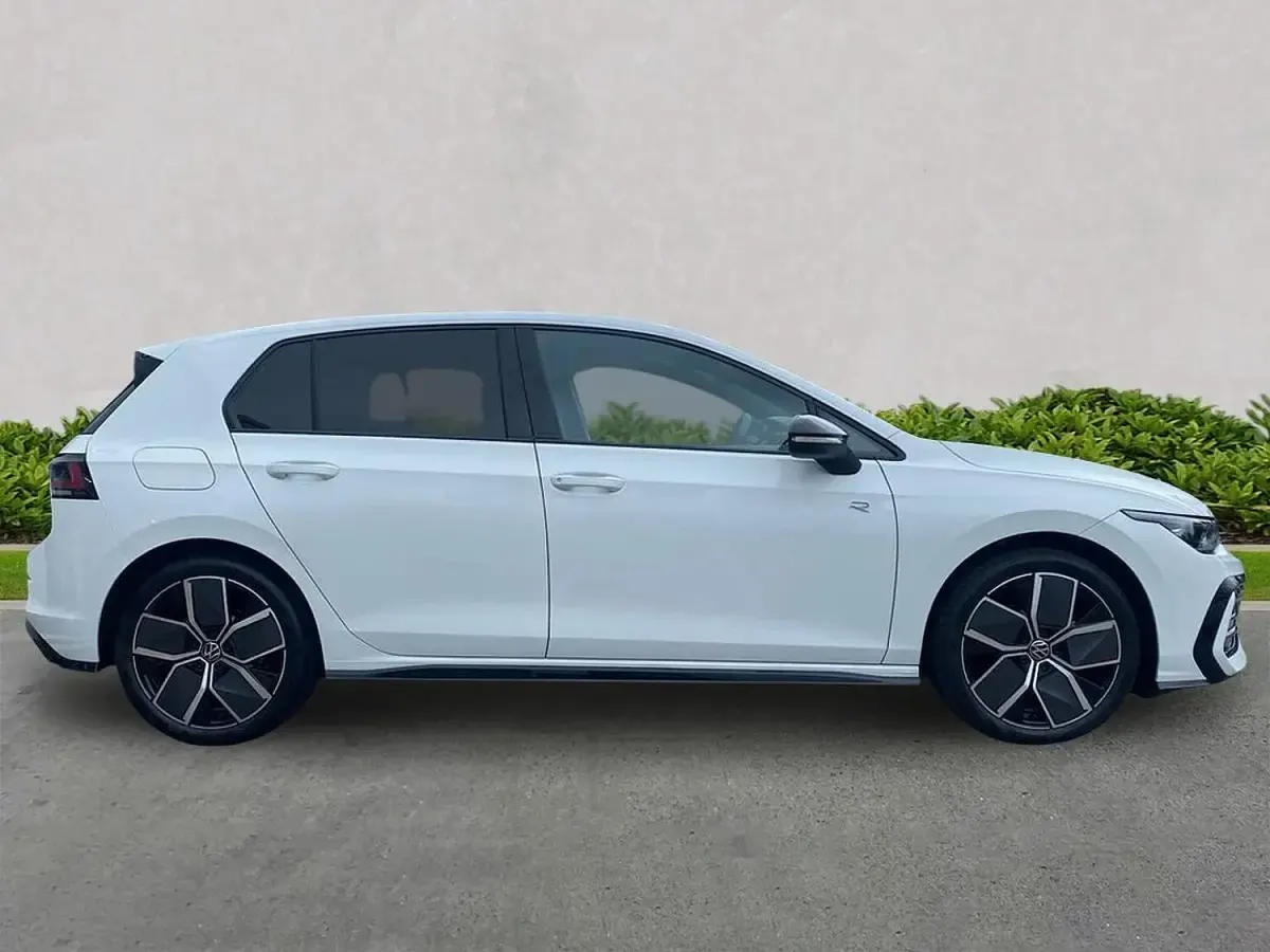 New VW Golf VIII Black Edition 150 HP (110 kW) 2026 White Hatchback