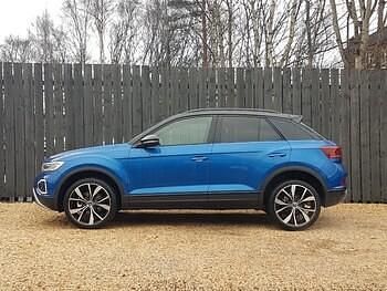 New VW T-Roc Design 115 HP (84 kW) 2025 Blue SUV