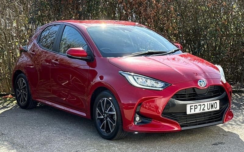 Used Toyota Yaris Hybrid Design 116 HP (85 kW) 2026 Hatchback