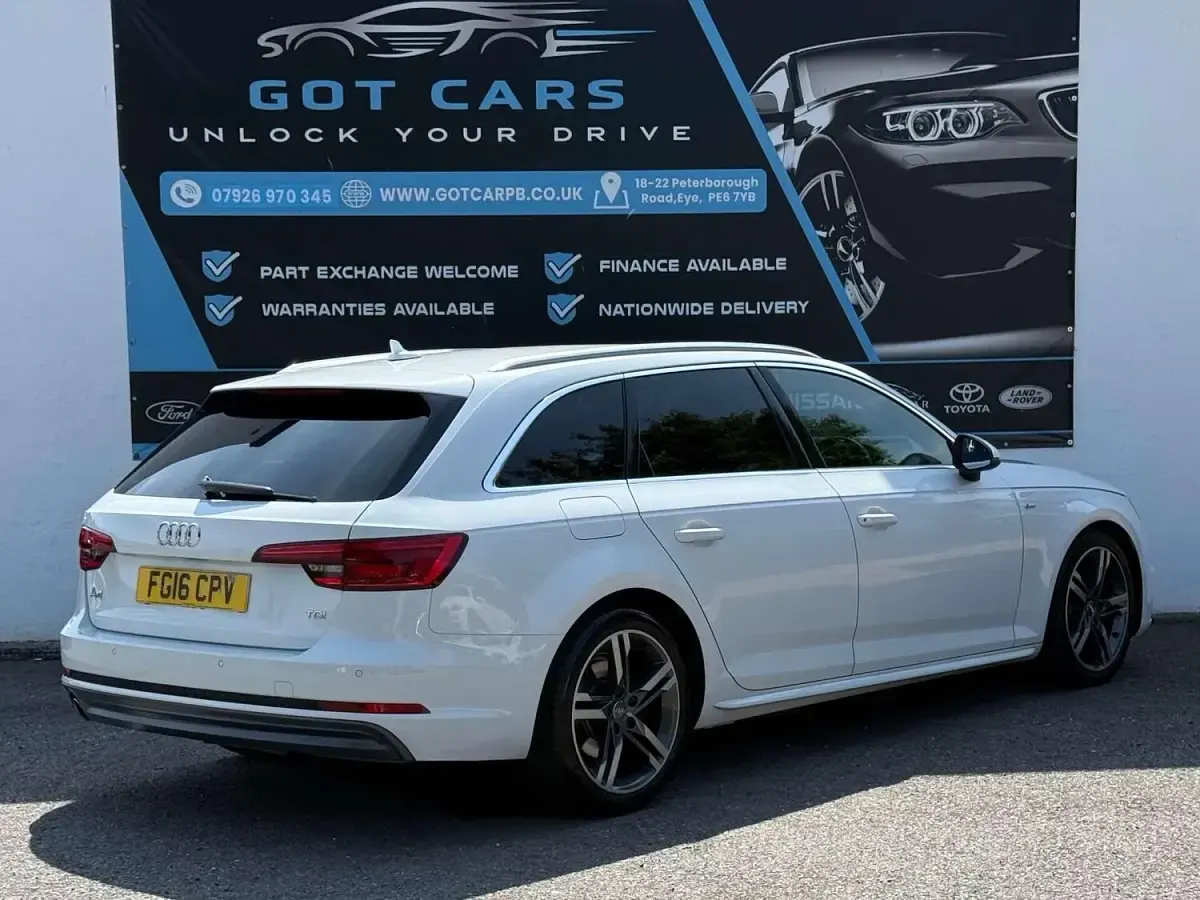 Used Audi A4 S-Line 150 HP (110 kW) 2016 White Estate