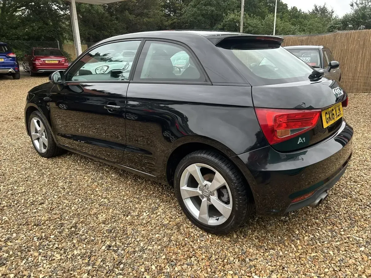 Used Audi A1 Sport 125 HP (91 kW) 2016 Black Hatchback