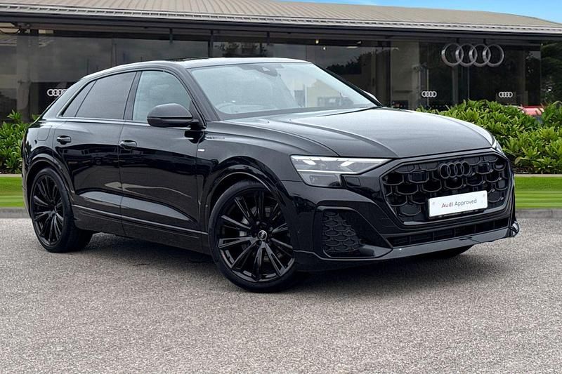 Other Used 2025 Audi Q8 Black Edition SUV | £62,990 (Expensive) - Image 1/4