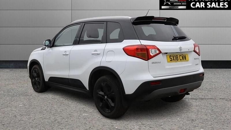 Used Suzuki Vitara 140 HP (102 kW) 2018 White SUV