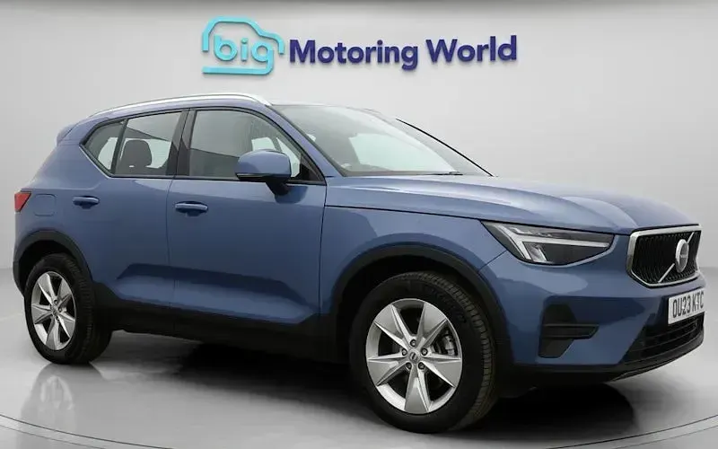 Used Volvo XC40 Core 163 HP (119 kW) 2023 SUV