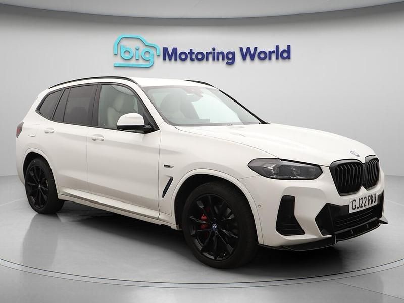 White Used 2022 BMW X3 M Sport SUV | £28,000 (Fair price) - Image 1/4