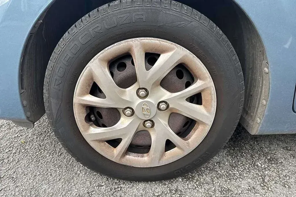 Used Hyundai i10 SE 87 HP (63 kW) 2019 Blue Hatchback