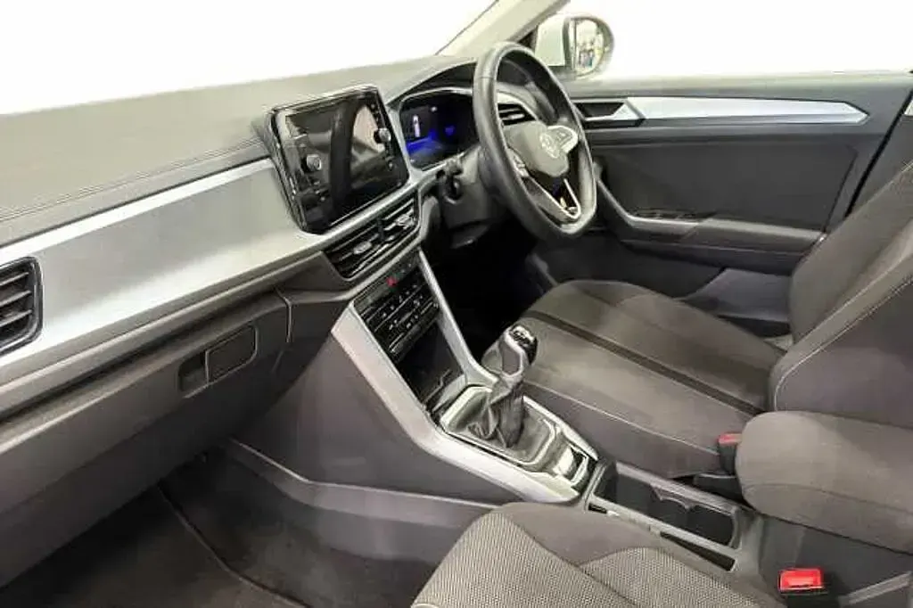 Used VW T-Roc 110 HP (80 kW) 2023 SUV