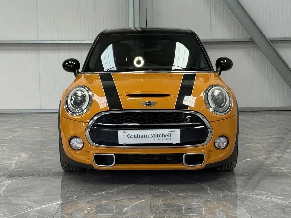 Used Mini Cooper S Hatch 170 HP (125 kW) 2015 Orange Hatchback