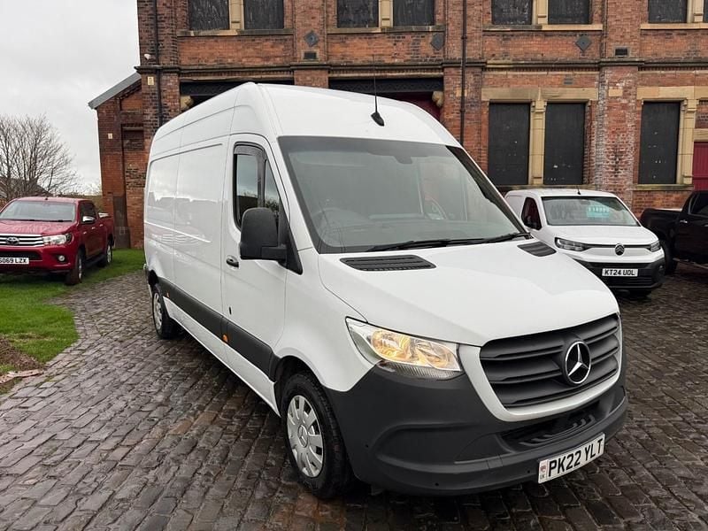 White Used 2022 Mercedes Sprinter Premium Van | £12,995 (Fair price) - Image 1/4