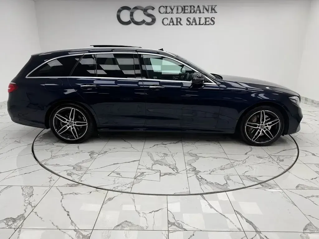 Used Mercedes E400 AMG line 340 HP (250 kW) 2019 Blue Estate