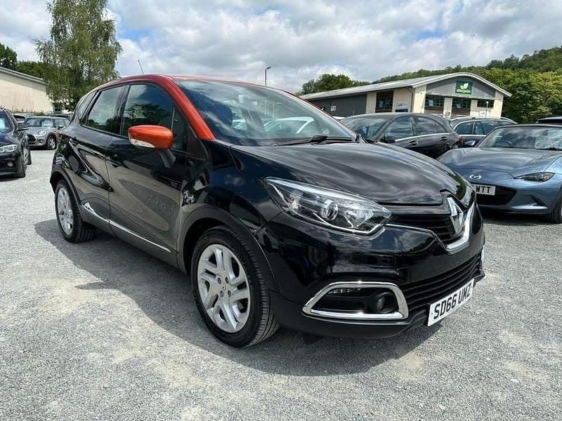 Black Used 2016 Renault Captur Dynamique SUV | £8,995 (Fair price) - Image 1/4