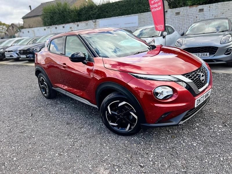 Red Used 2024 Nissan Juke N-Connecta SUV | £10,999 (Super price) - Image 1/4