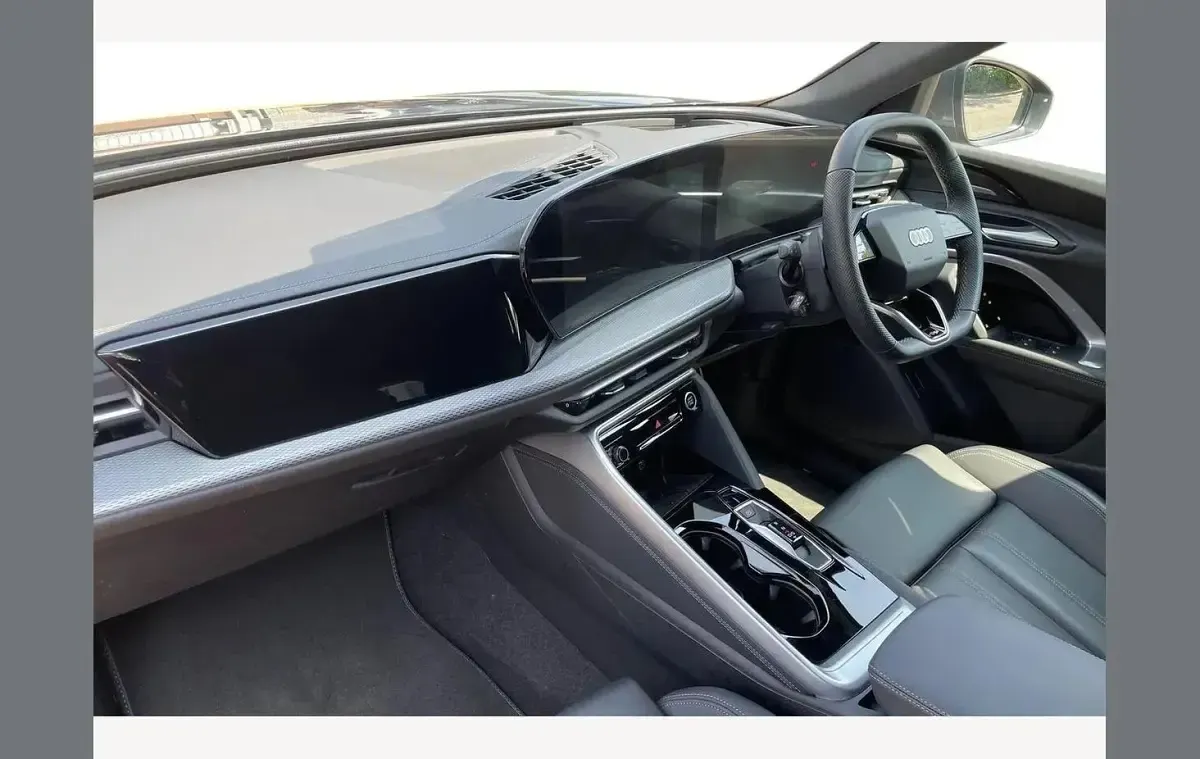 Used Audi Q5 S-Line 204 HP (150 kW) 2025 Grey SUV