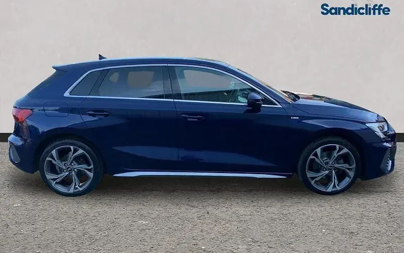 Used Audi A3 Sportback S-Line 110 HP (80 kW) 2023 Blue Hatchback