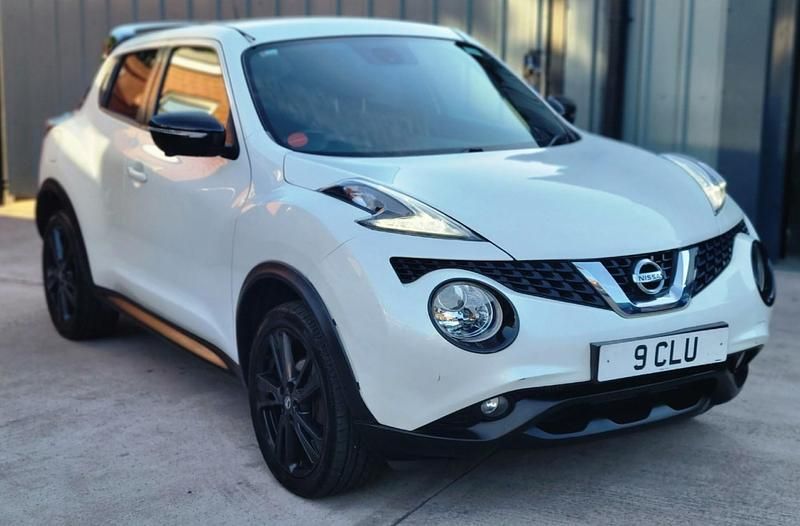 White Used 2017 Nissan Juke N-Vision SUV | £4,995 (Super price) - Image 1/4