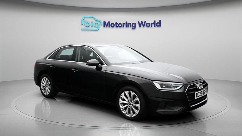 Used Audi A4 Comfort 150 HP (110 kW) 2022 Black Sedan